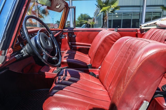 1970 Mercedes-Benz 280SE 2.8 Convertible