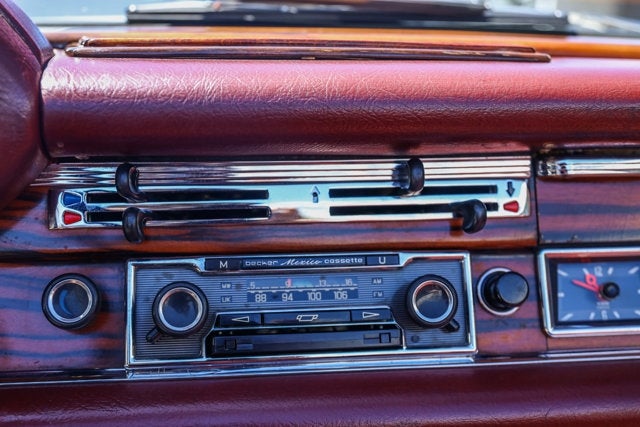 1970 Mercedes-Benz 280SE 2.8 Convertible