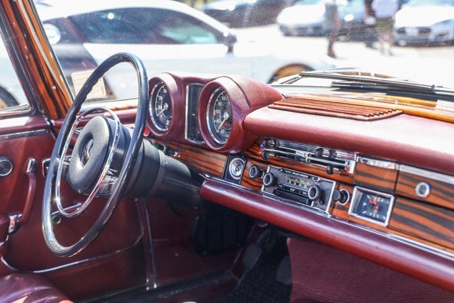 1970 Mercedes-Benz 280SE 2.8 Convertible