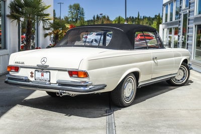1970 Mercedes-Benz 280SE 2.8 Convertible