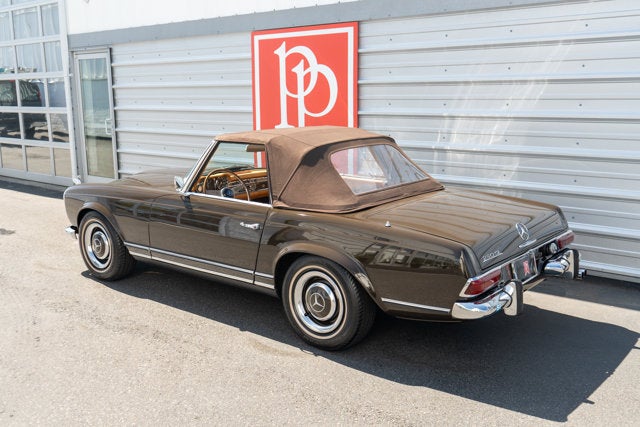 1965 Mercedes-Benz 230 SL Base