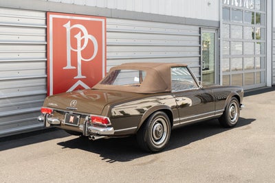 1965 Mercedes-Benz 230 SL Base
