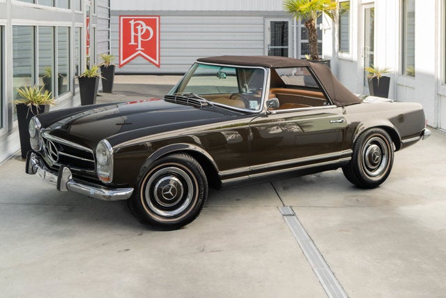 1965 Mercedes-Benz 230 SL Base