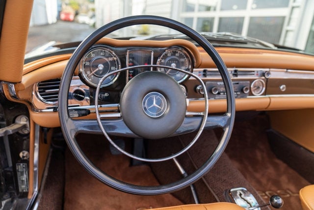 1969 Mercedes-Benz 280SL Base
