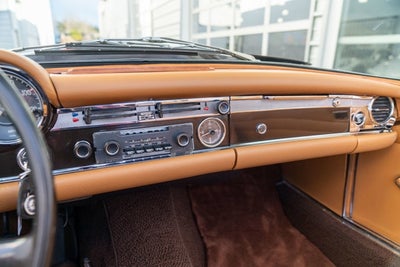 1969 Mercedes-Benz 280SL Base