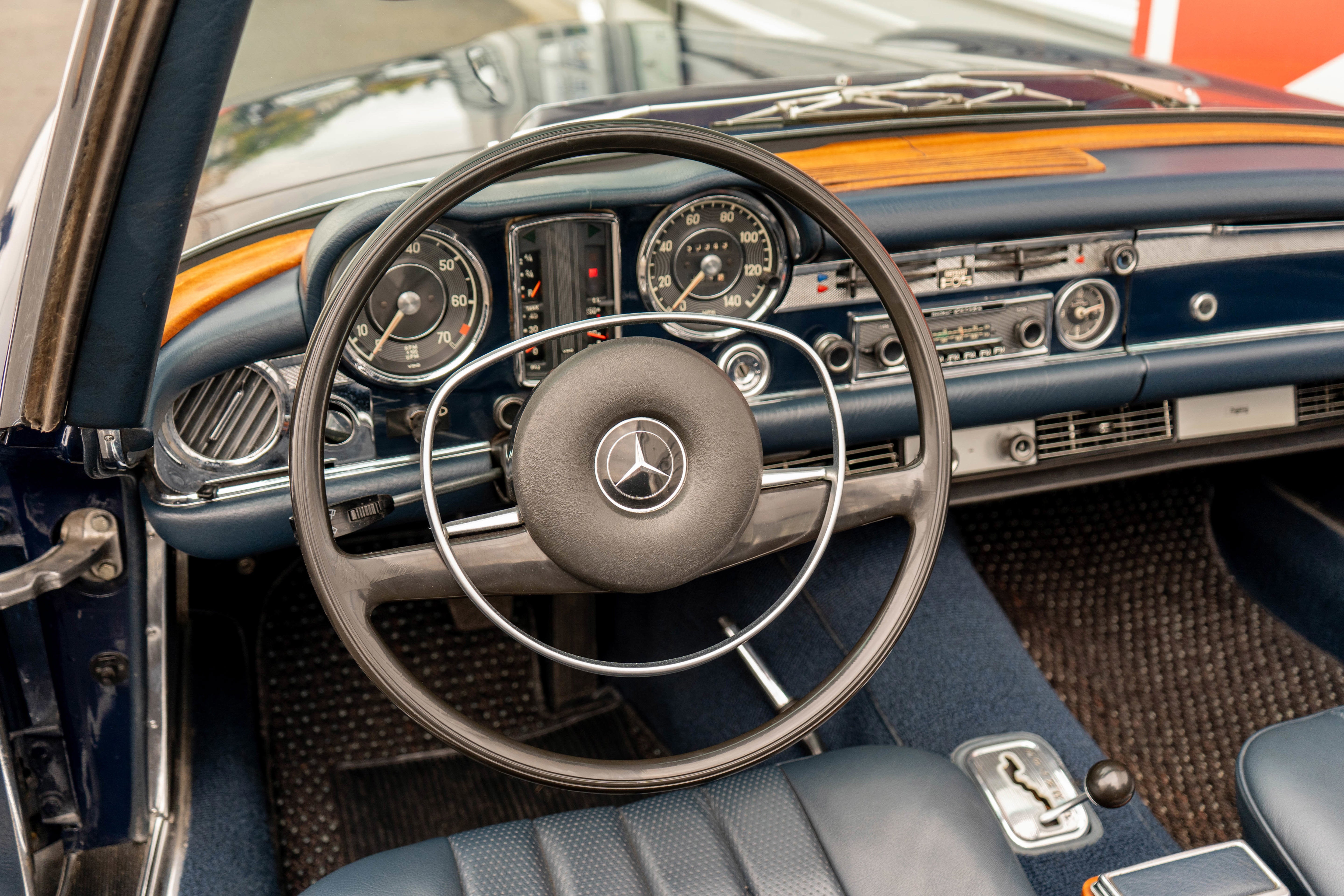 1971 Mercedes-Benz 280 SL Base