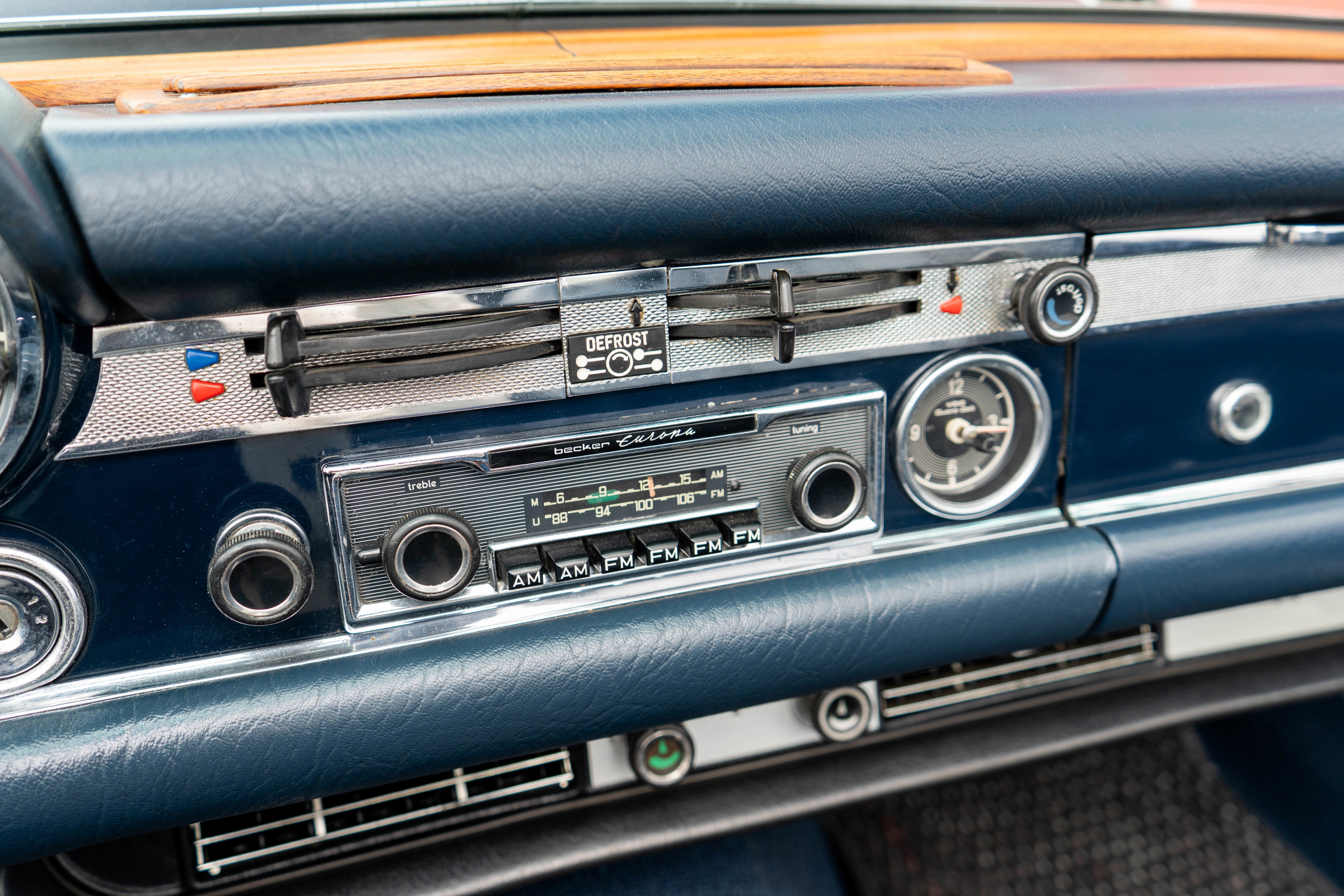1971 Mercedes-Benz 280 SL Base