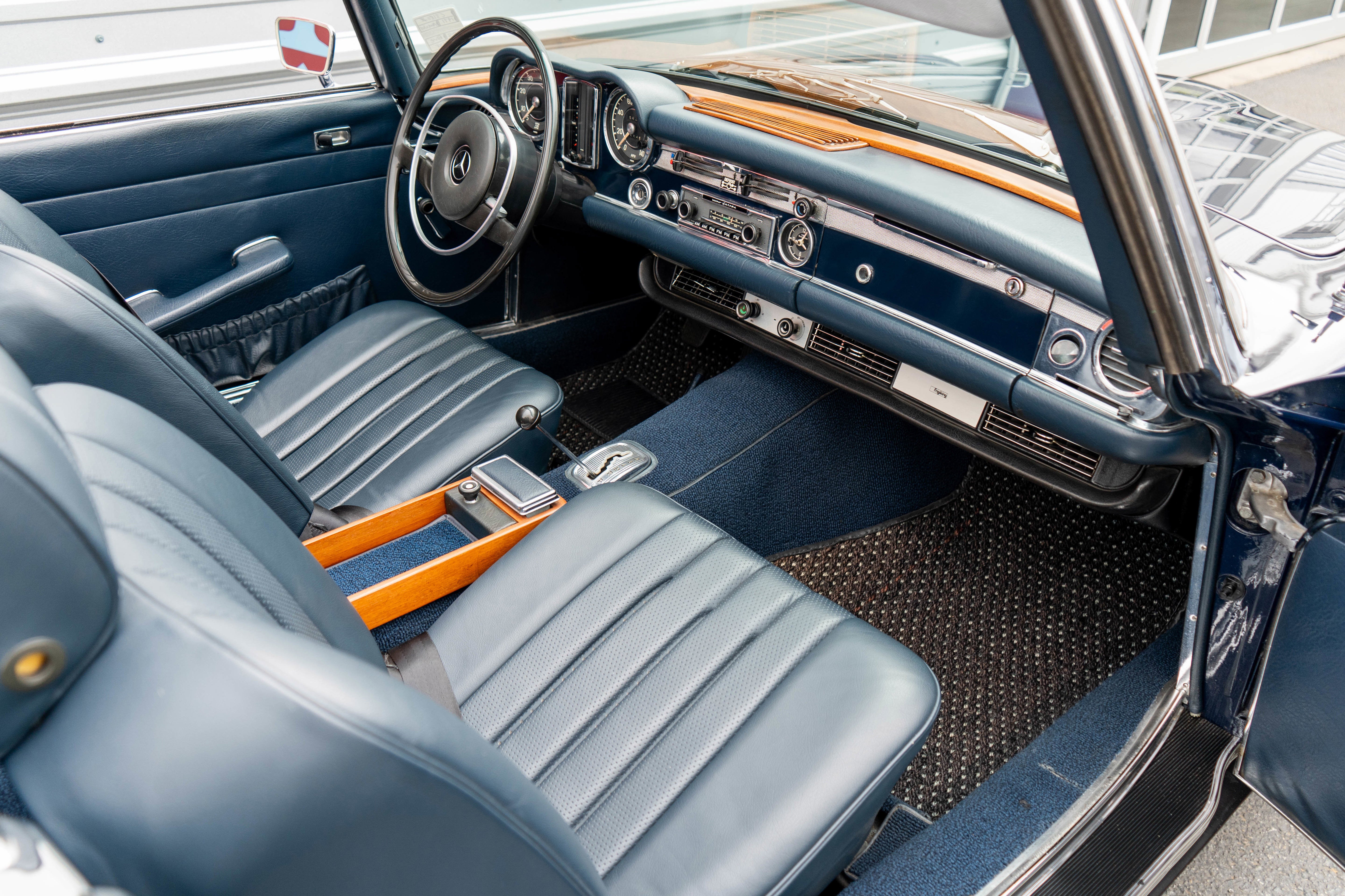 1971 Mercedes-Benz 280 SL Base