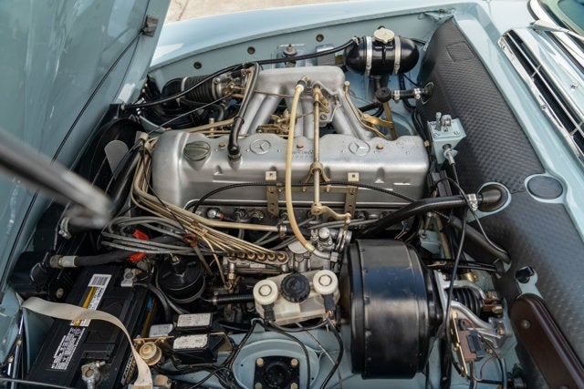 1971 Mercedes-Benz 280SL Convertible