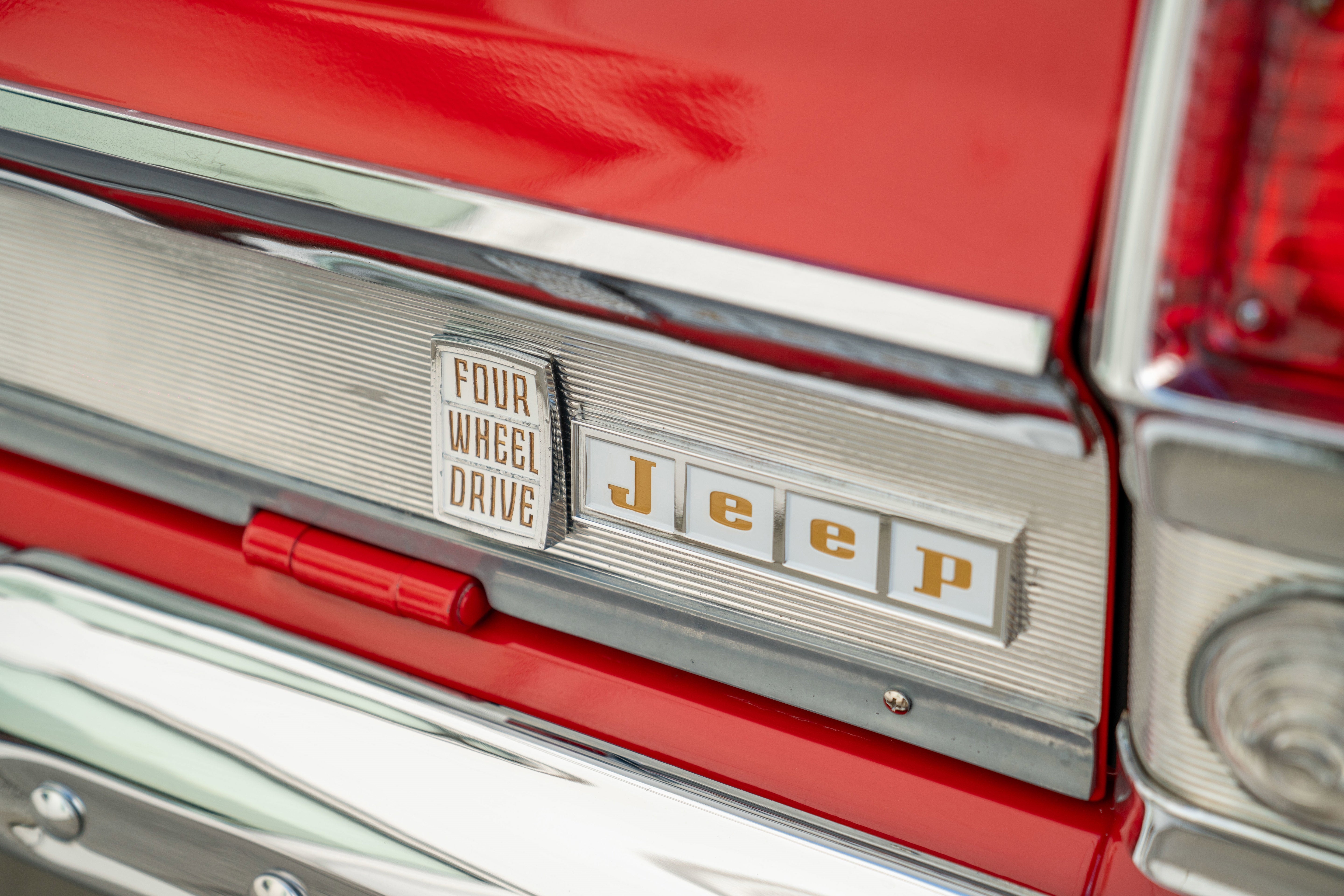 1968 Jeep Wagoneer Base