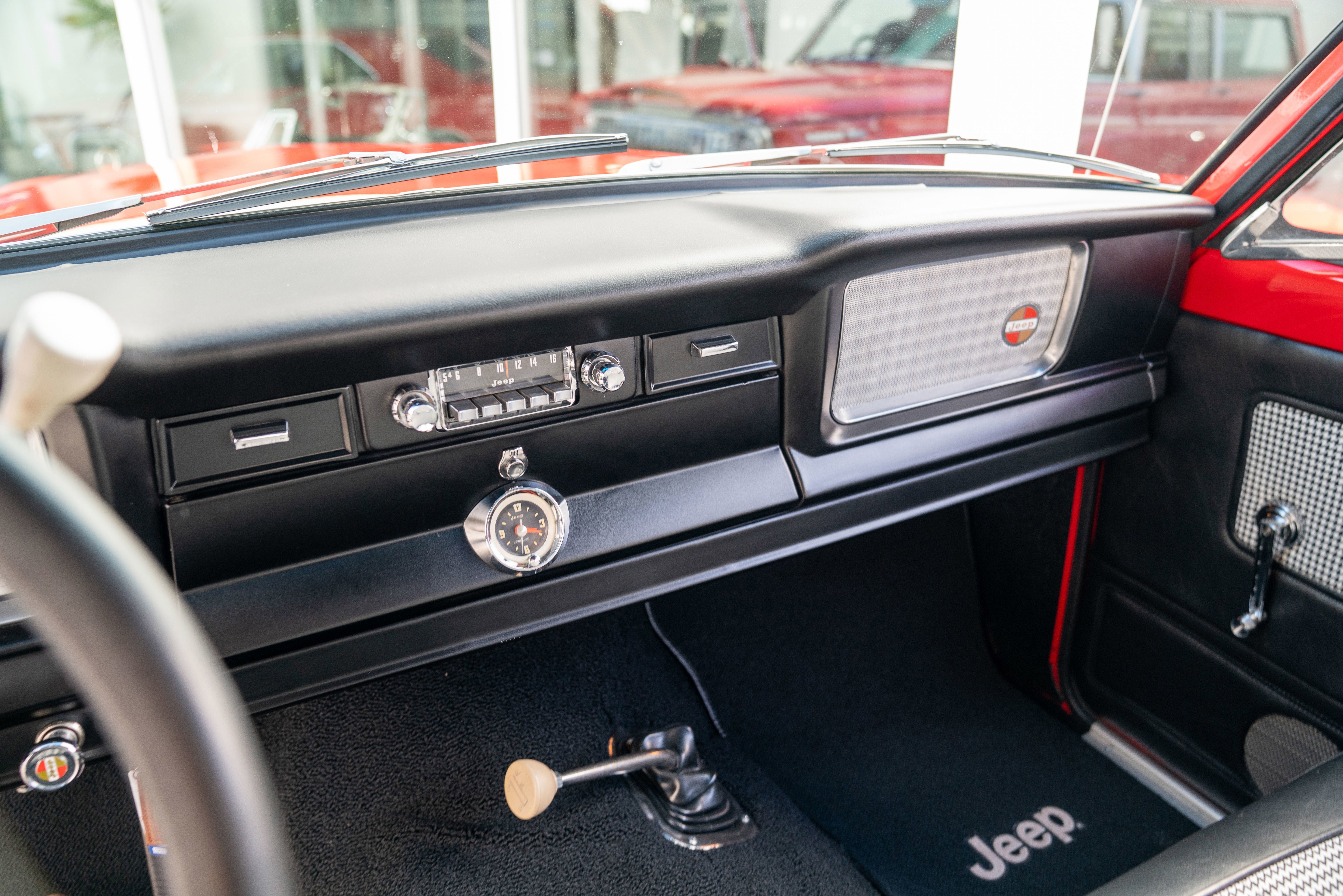 1968 Jeep Wagoneer Base