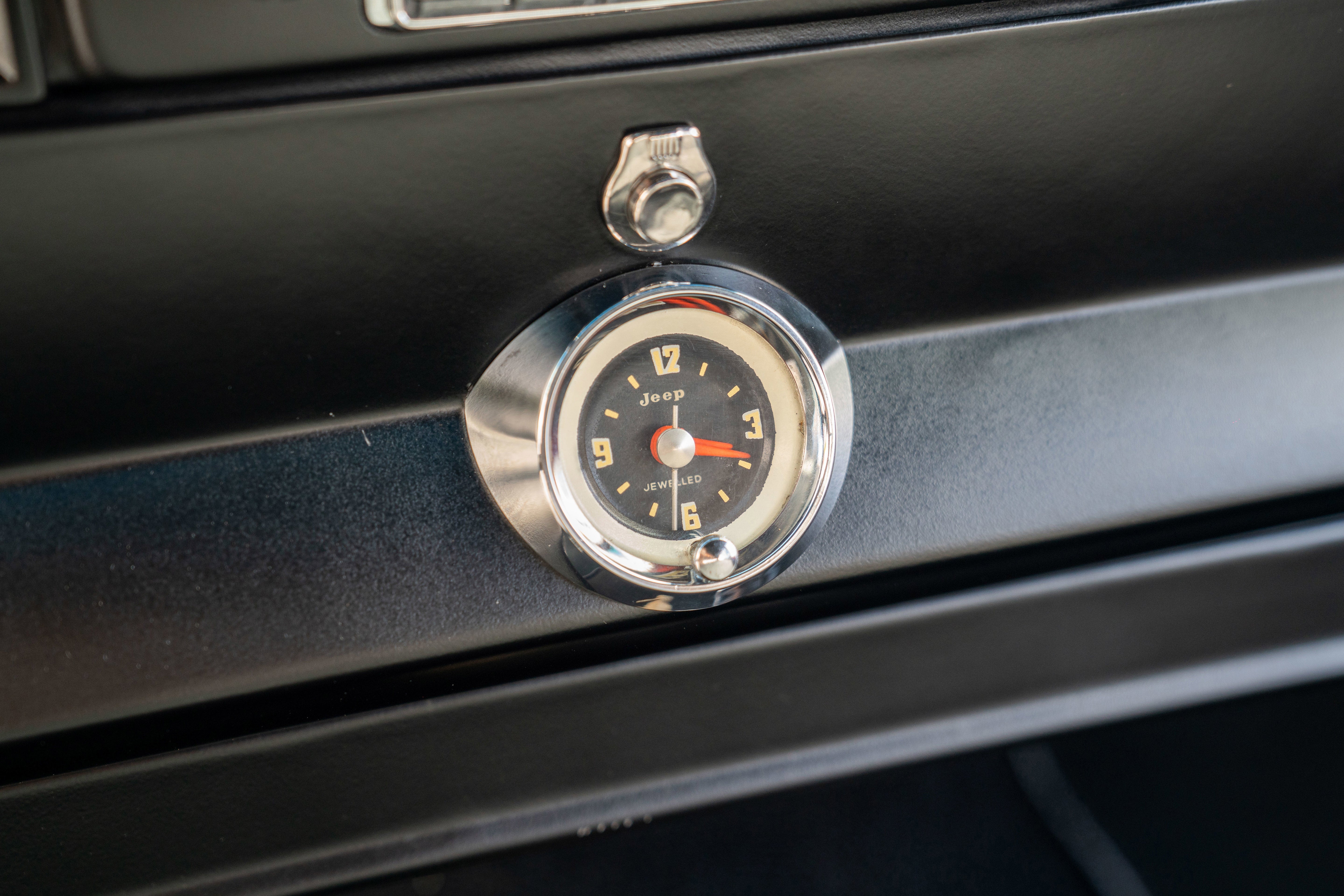 1968 Jeep Wagoneer Base