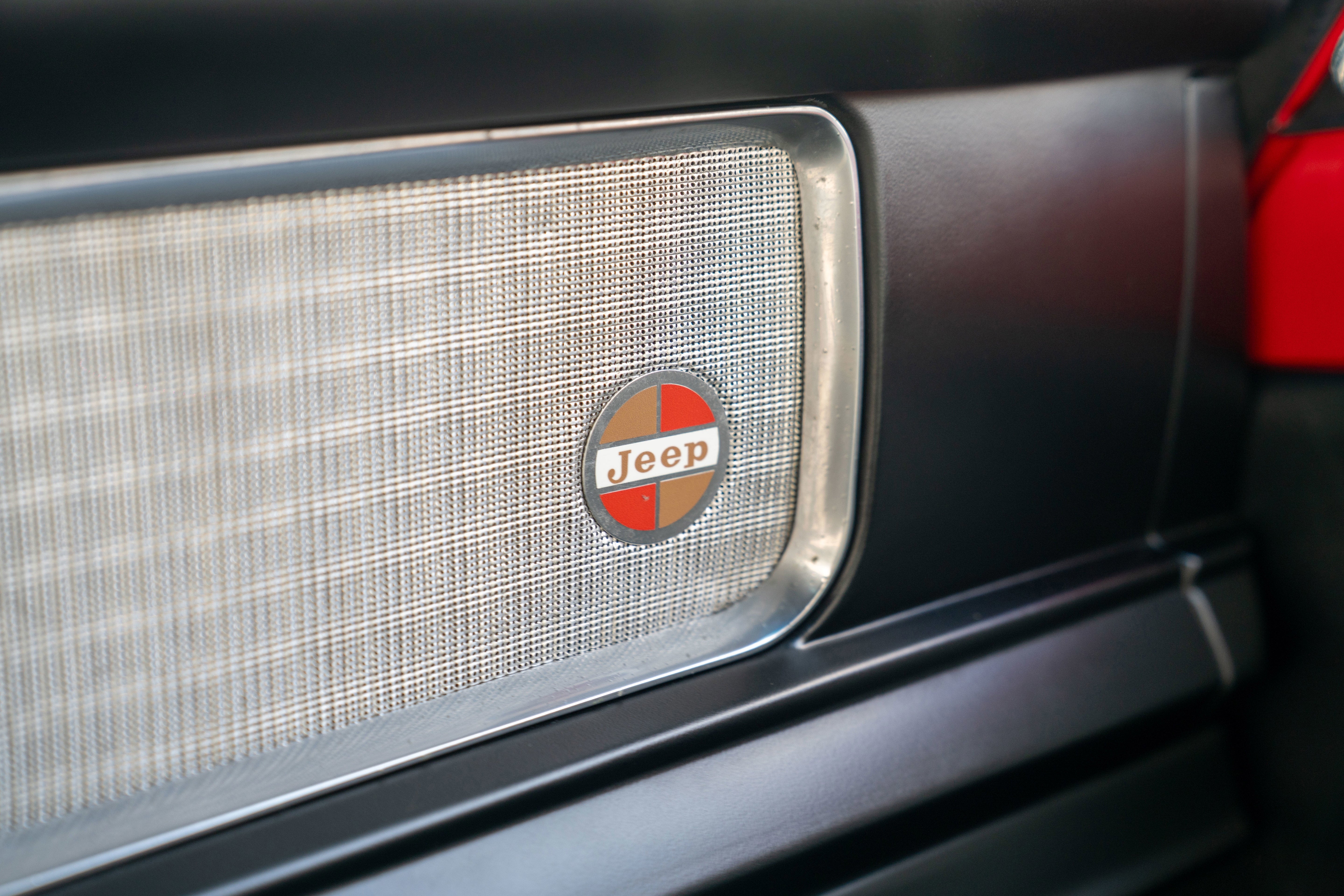 1968 Jeep Wagoneer Base