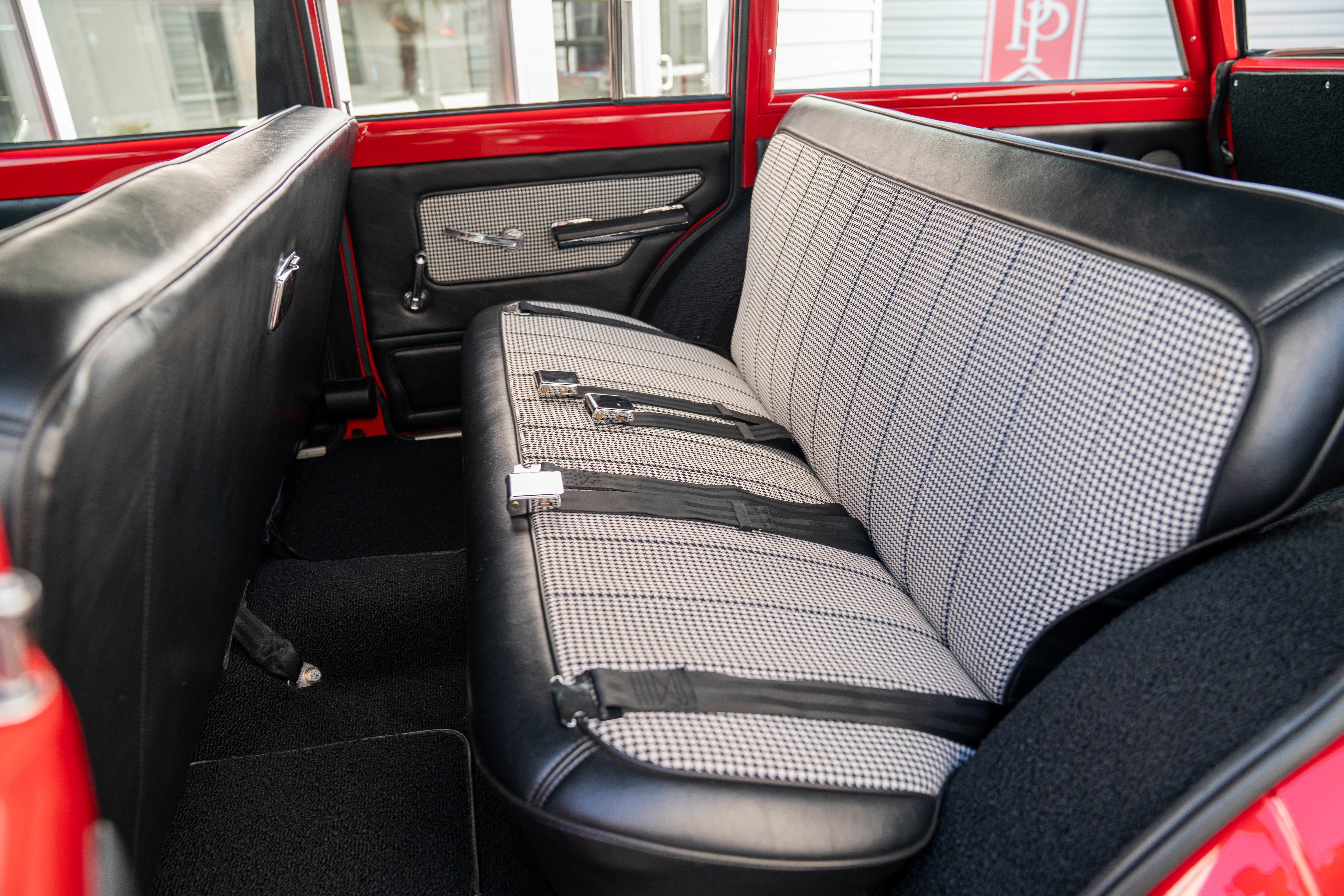 1968 Jeep Wagoneer Base