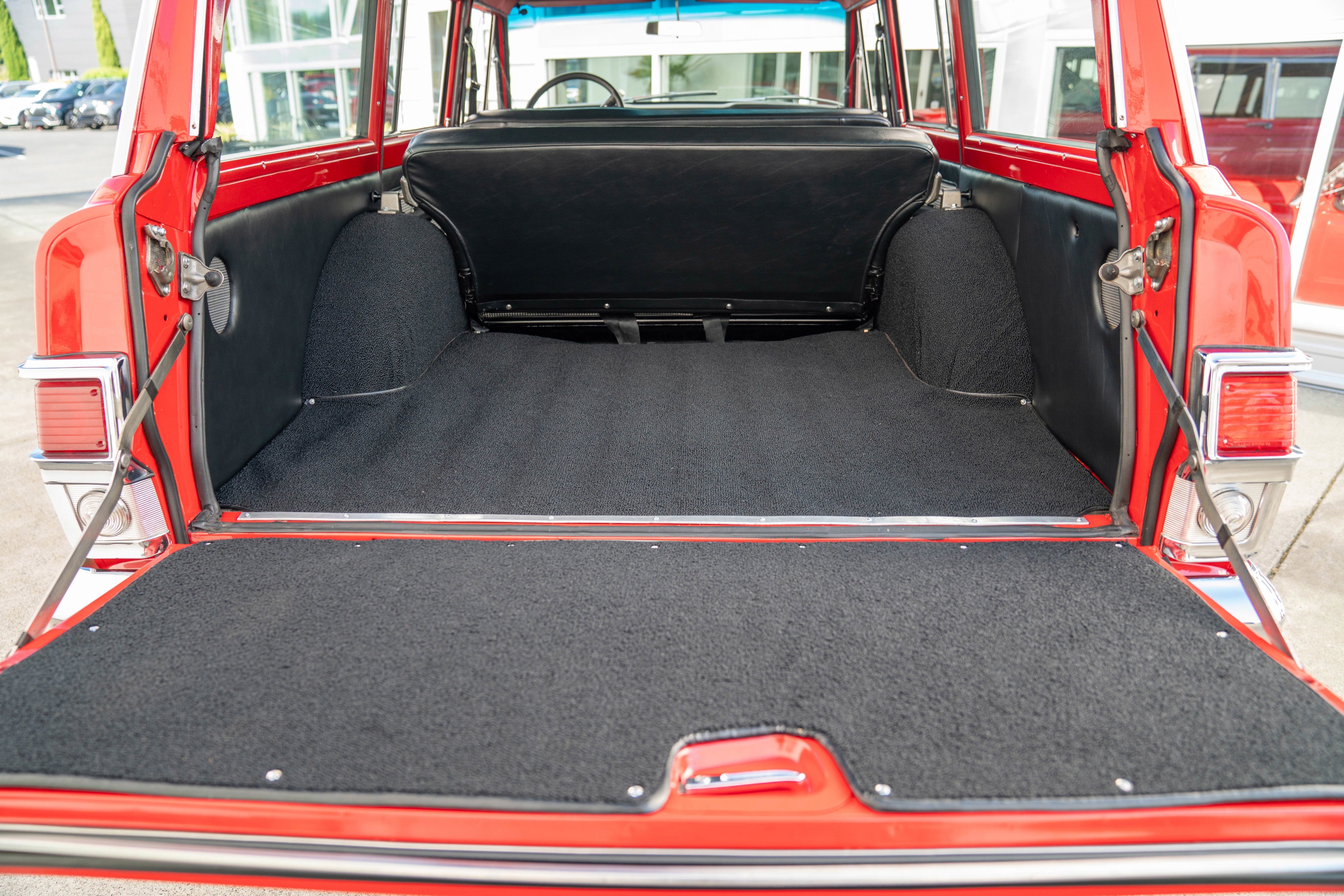 1968 Jeep Wagoneer Base