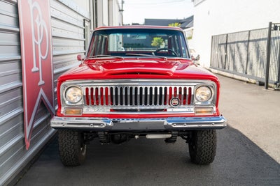 1968 Jeep Wagoneer Base