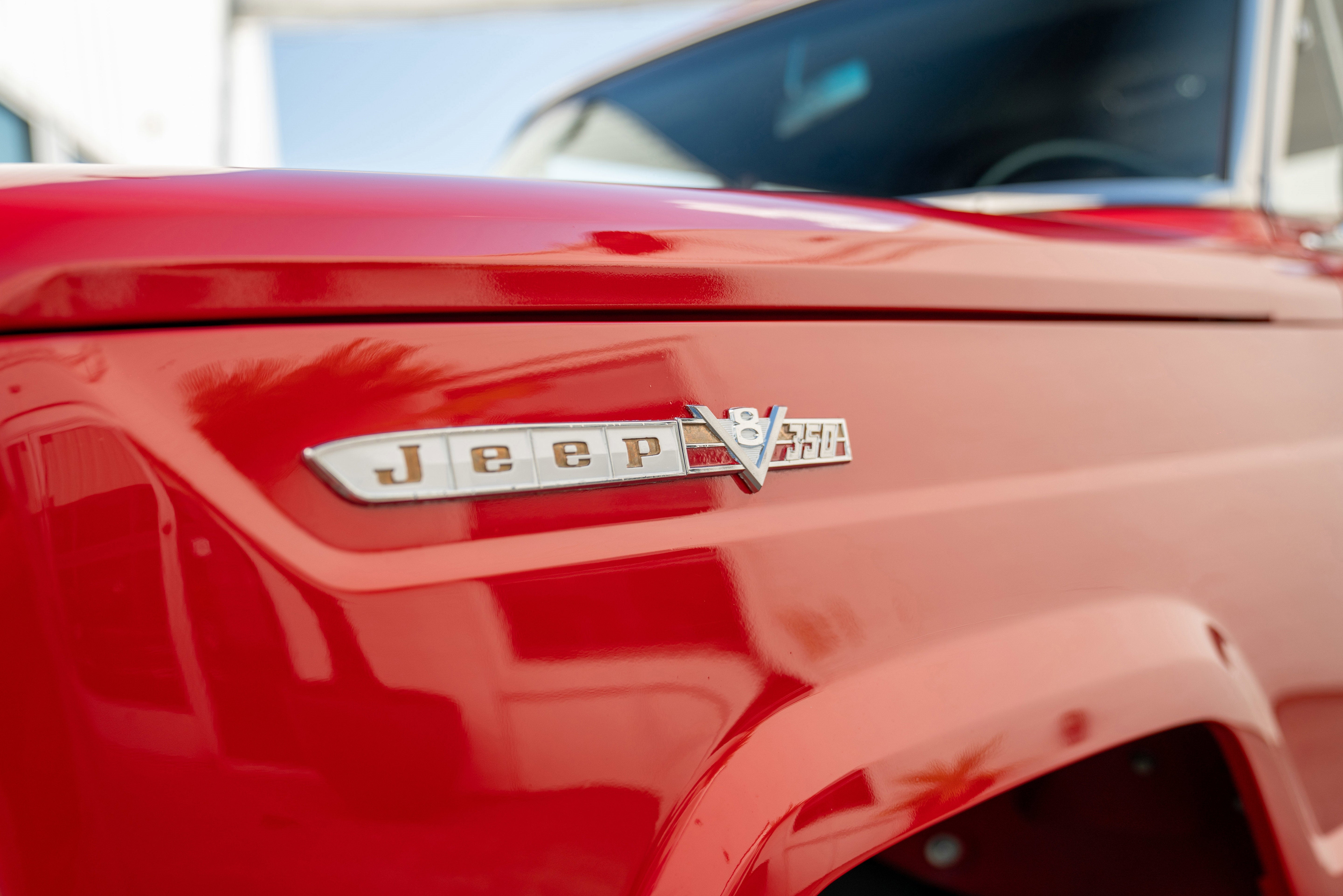 1968 Jeep Wagoneer Base