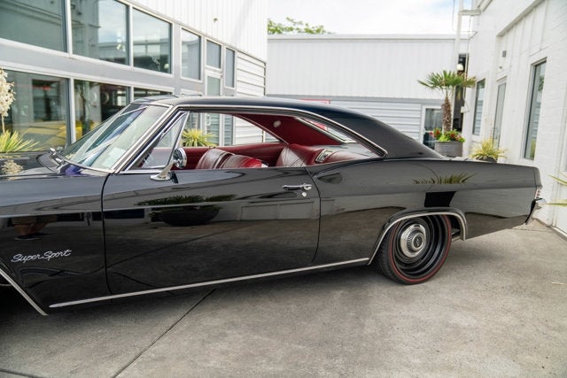 1966 Chevrolet Impala SS 427