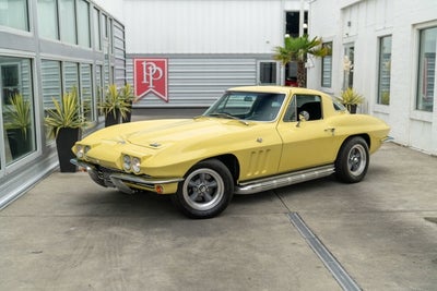 1966 Chevrolet Corvette Base