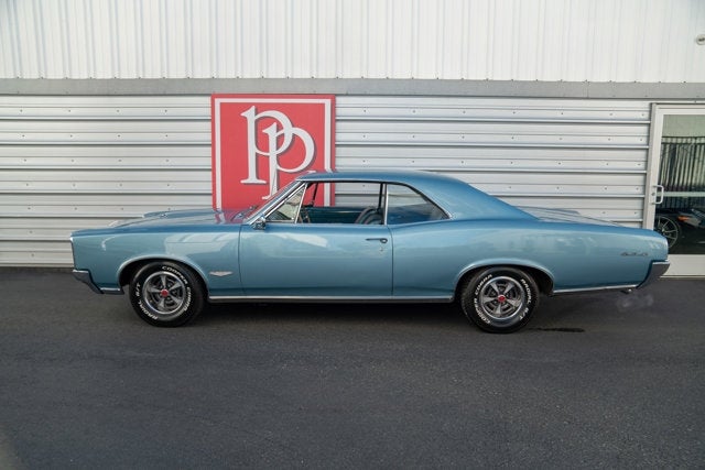 1966 Pontiac GTO Base