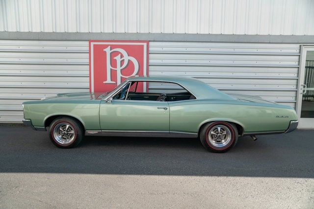 1967 Pontiac GTO Base