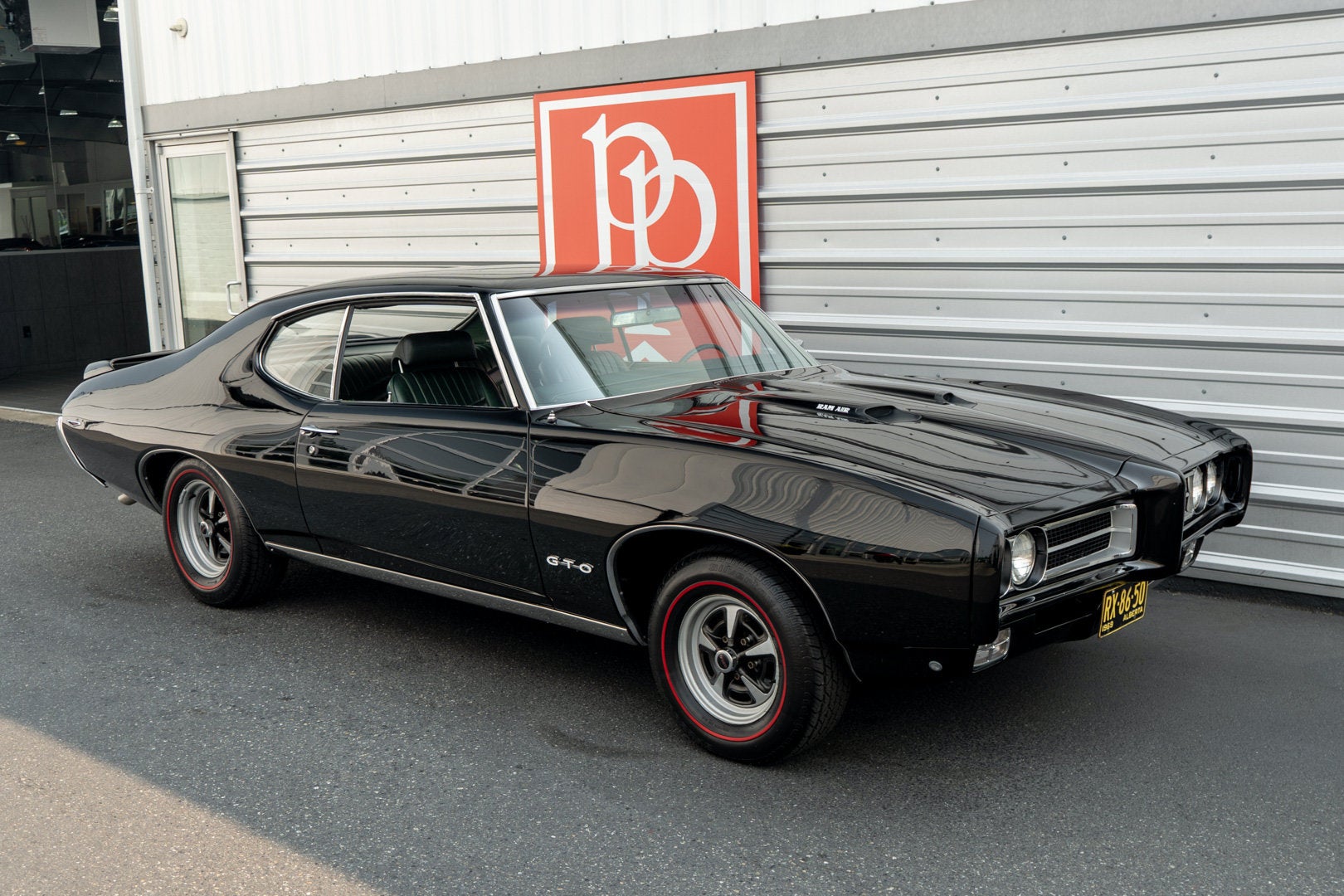 1969 Pontiac GTO Base