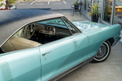 1966 Pontiac Bonneville Coupe
