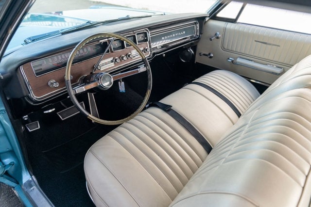 1966 Pontiac Bonneville Coupe