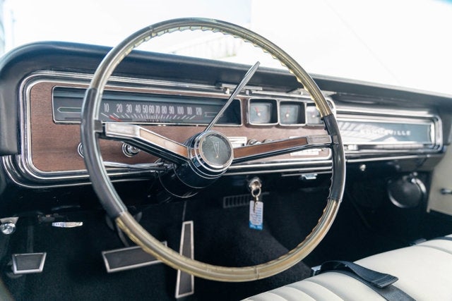 1966 Pontiac Bonneville Coupe