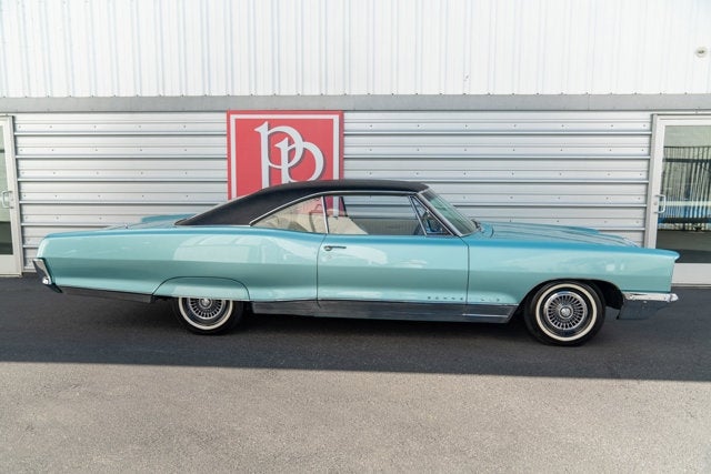 1966 Pontiac Bonneville Coupe