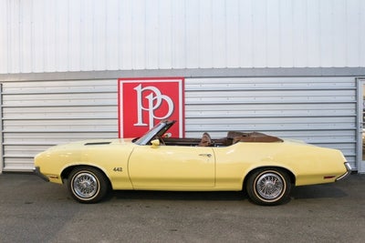 1972 Oldsmobile Cutlass Supreme 442 Convertible