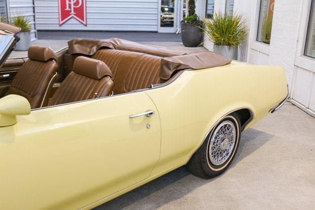 1972 Oldsmobile Cutlass Supreme 442 Convertible