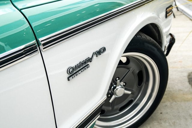 1972 Chevrolet C10 Custom Deluxe Pickup