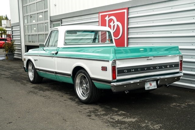 1972 Chevrolet C10 Custom Deluxe Pickup