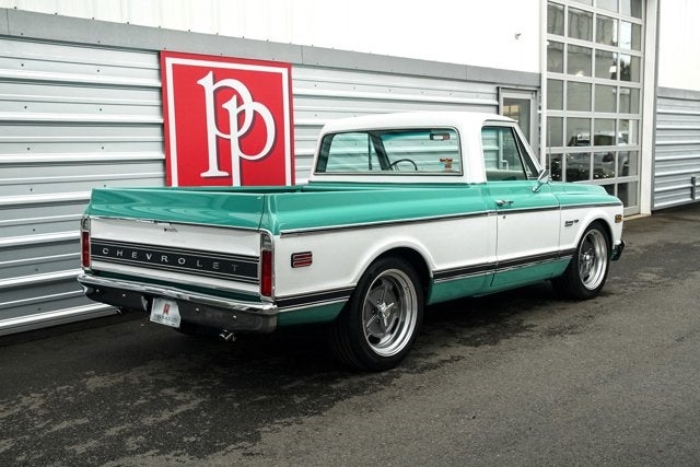 1972 Chevrolet C10 Custom Deluxe Pickup