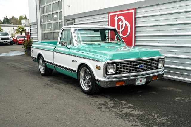 1972 Chevrolet C10 Custom Deluxe Pickup