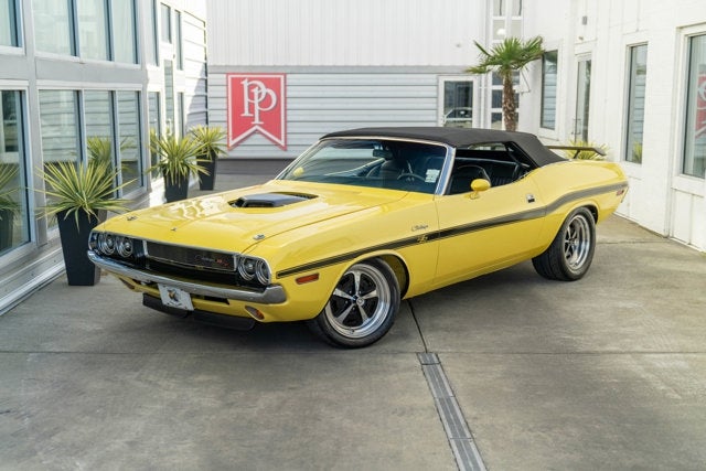 1970 Dodge Challenger R/T Hemi Convertible Resto-Mod