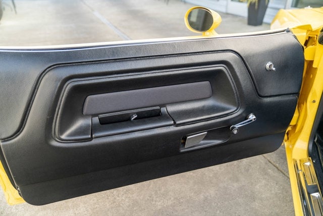 1970 Dodge Challenger R/T Hemi Convertible Resto-Mod