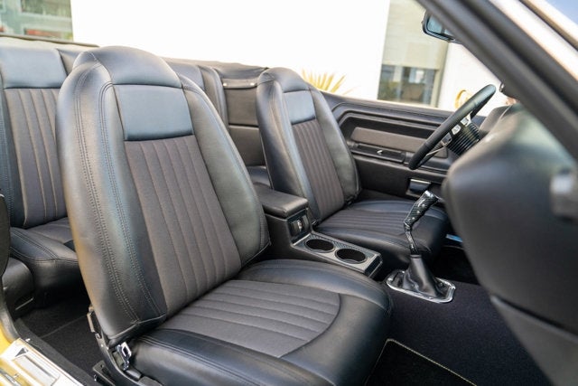 1970 Dodge Challenger R/T Hemi Convertible Resto-Mod