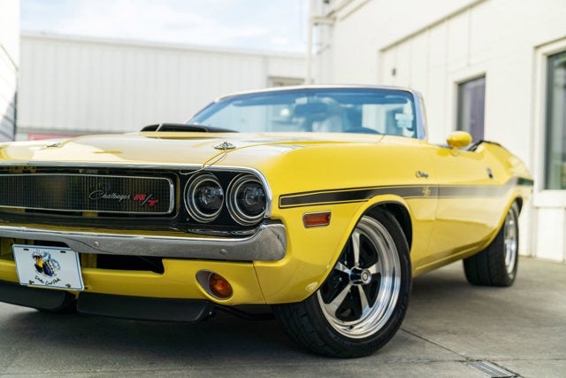 1970 Dodge Challenger R/T Hemi Convertible Resto-Mod