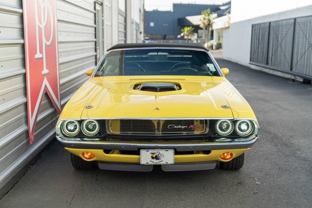 1970 Dodge Challenger R/T Hemi Convertible Resto-Mod