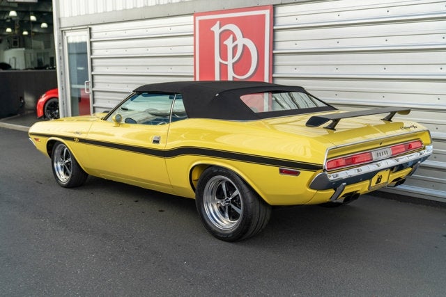 1970 Dodge Challenger R/T Hemi Convertible Resto-Mod