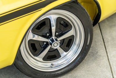 1970 Dodge Challenger R/T Hemi Convertible Resto-Mod