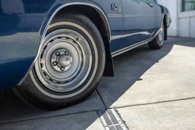 1977 Chrysler Cordoba Coupe