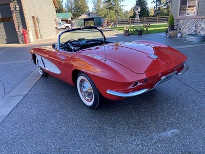 1961 Chevrolet Corvette Base