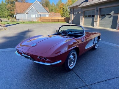 1961 Chevrolet Corvette Base