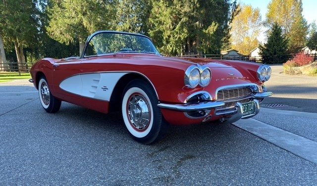 1961 Chevrolet Corvette Base