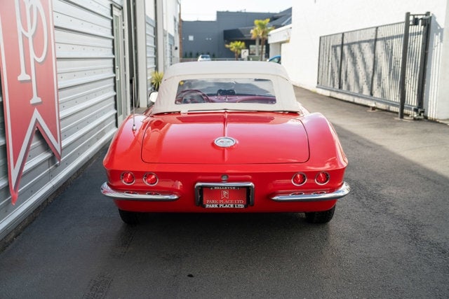 1961 Chevrolet Corvette Base