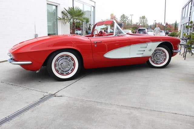 1961 Chevrolet Corvette Roadster