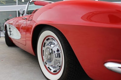 1961 Chevrolet Corvette Roadster